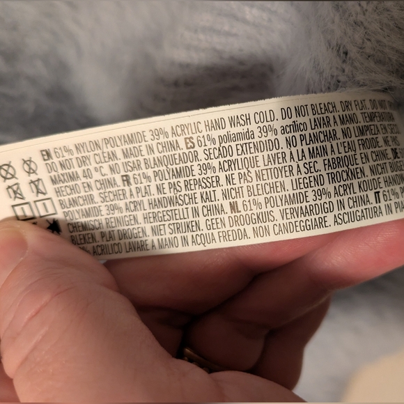 Forever 21 Cozy Oversized V-Neck Sweater in Soft Blue - Picture 6 of 6